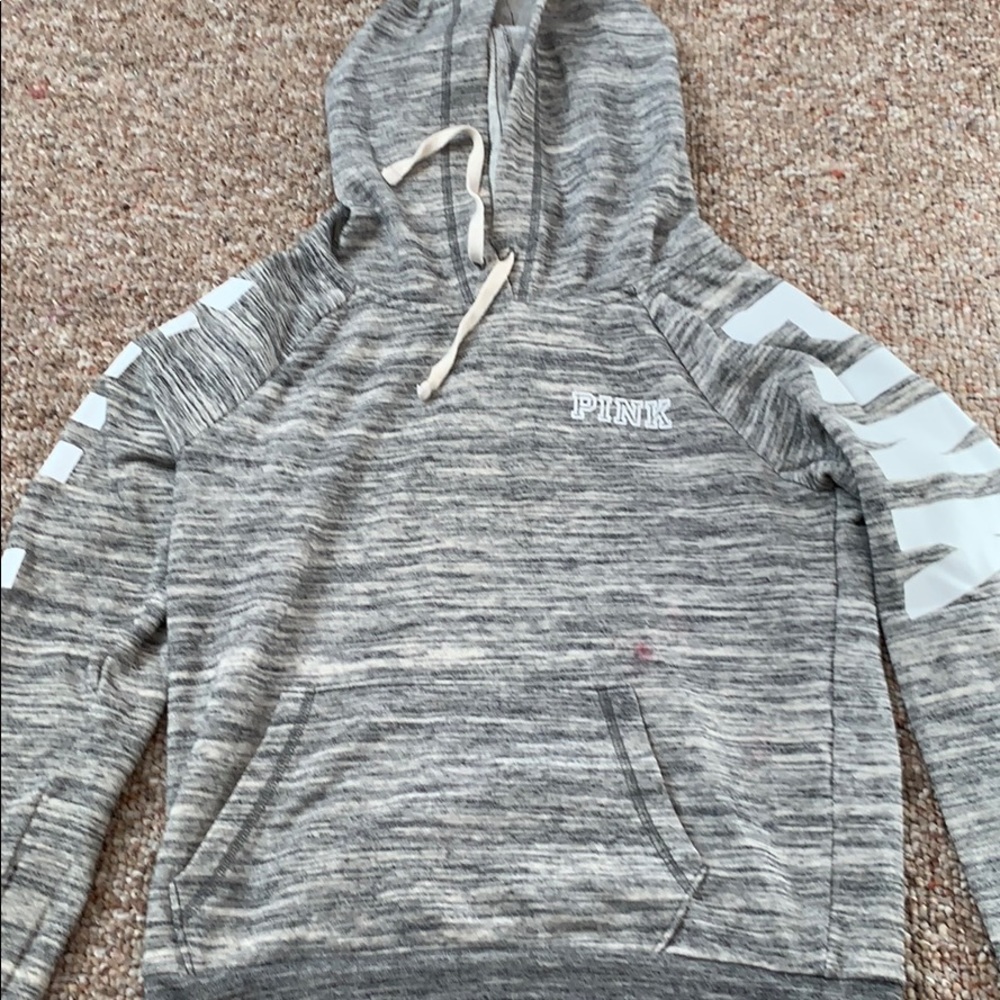 grey vsco pink sweatshirt